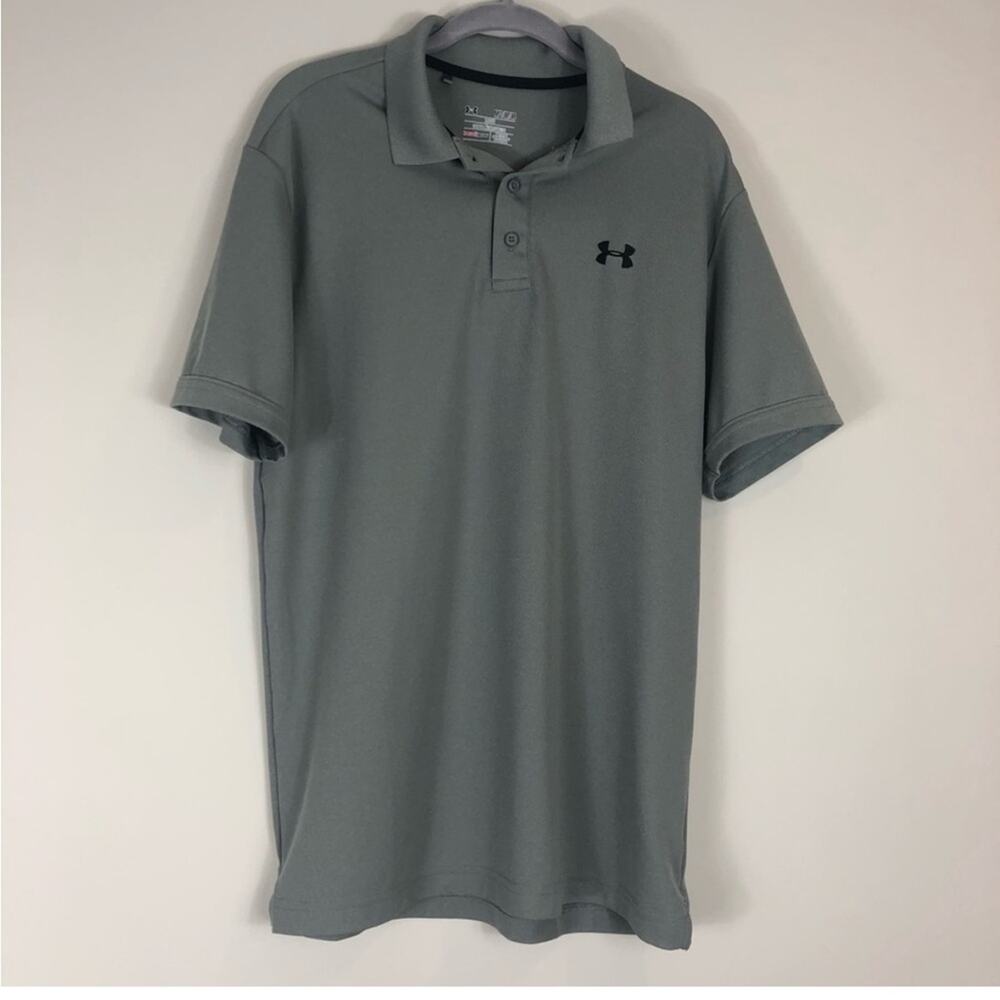 Men’s under armor grey loose fit polo shirt